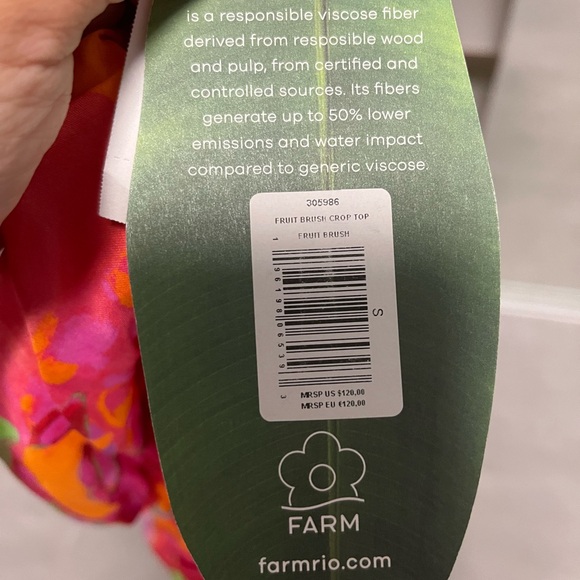 Farm Rio ***BOTH*** Fruit brush crop top NWT and pant NWOT - Picture 7 of 8
